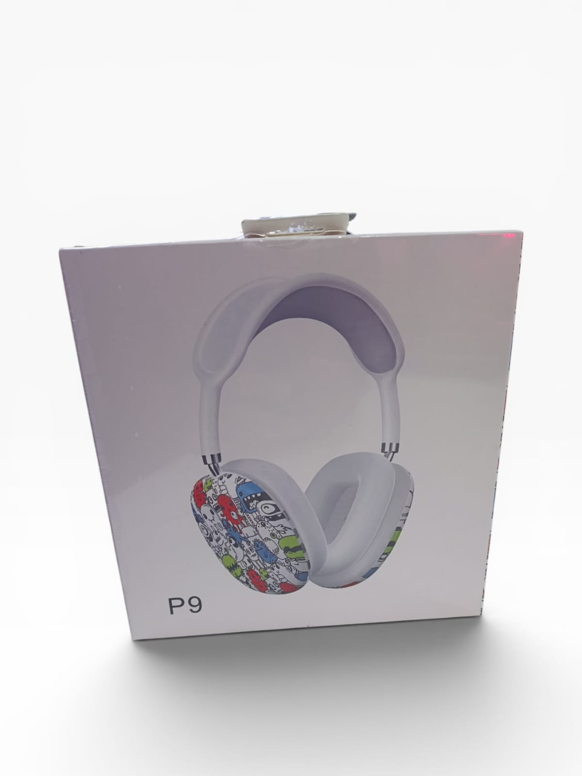 Auriculares Inalámbricos P9 Bluetooth Diseño Graffiti Animado